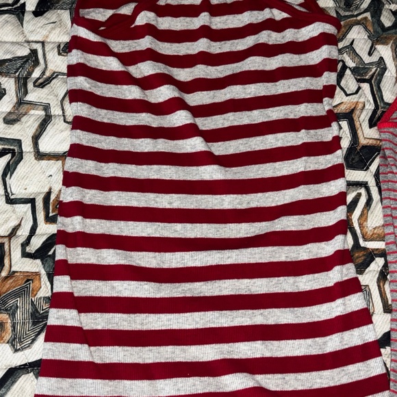 Various Name Brand Tank Top Collection of 7 Woman’s size sm/med - Picture 11 of 14